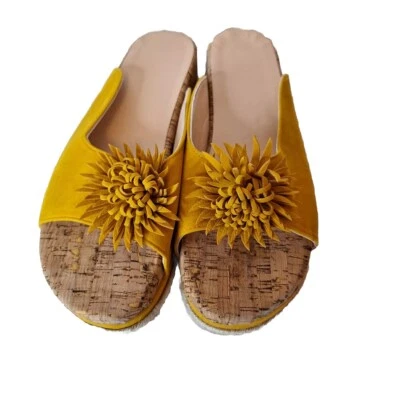 Womens Boutique Unbranded Slip On Espadrilles 42 US 11 Mustard Fringe Flower - Image 1 of 4