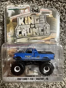 GREENLIGHT 1:64 1987 FORD F-250 BIGFOOT #6 Kings Of Crunch NEW! - Picture 1 of 3