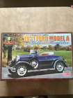 1/16 MINICRAFT 1931 FORD MODEL "A" DELUXE ROADSTER  MODEL KIT