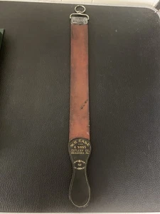 RARE ANTIQUE WR CASE & SONS LEATHER BARBER SHOP RAZOR STROP PENNSYLVANIA USA - Picture 1 of 7