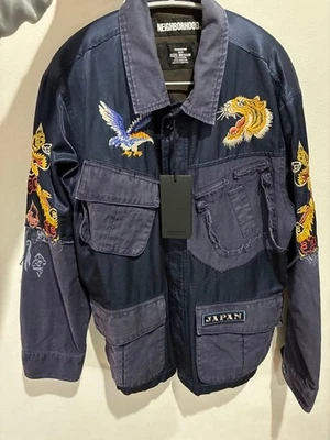 Chaqueta Neighborhood Souvenir Azul Marino M Usada con Restauración Foto 1 de 3