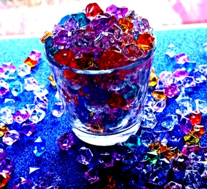 Macchie di visone 50x DIAMANTI ACRILICI COLORATI BAMBINI 15mm XS fai da te - Foto 1 di 2