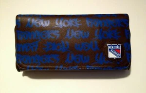 NEW YORK RANGERS GRAFFITI CLUTCH PURSE BAG - Picture 1 of 1