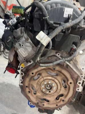 Двигатель в сборе/мотор 5,3 л (VIN C, 8-значный) GMC SIERRA 1500 14 15 16 17 18 19 - Изображение 1 из 4