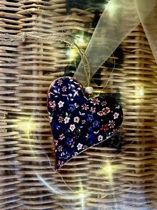 Liberty Inspired Chunky Hanging Heart, Valentines, Mothers Day, Home Decor - Picture 1 of 3