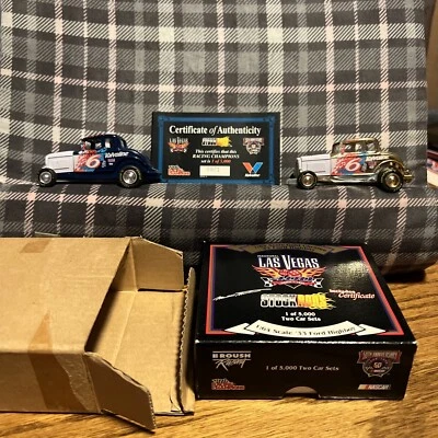 LAS VEGAS 400 '33 FORD HIGHBOY 1/64 STOCK RODS 2 CAR SET 0871/5000 CERTIFICATE - Image 1 of 4