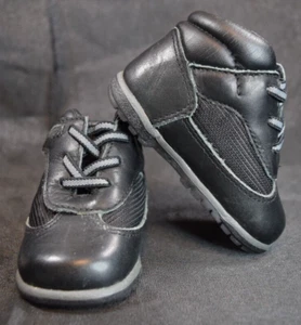 Timberland Boots Toddler Infant Hard Soles Black Boots Sz 1 Hook/Loop Closure - Picture 1 of 11