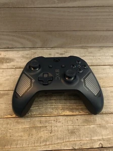 Xbox Wireless Controller - Patrol Tech Special Edition - Picture 1 of 8