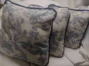 Waverly Garden Images Blue Toile Floral & Gingham Throw Pillow 14 x 14 Lot Of 3  - Picture 1 of 2