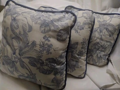 Waverly сад изображения синий туалет цветочный и имбирь подушка 14 x 14 лот из 3  - Изображение 1 из 2