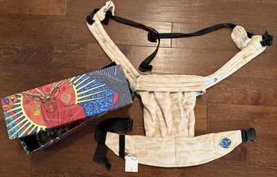 Artipoppe Zeitgeist Argus Aveia Porta-Bebês Linho com Caixa Bom Estado - Imagem 1 de 4