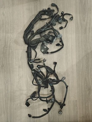 Subaru BRZ Scion FRS 2013 A/T y M/T arnés de motor OEM 24020AE842  Foto 1 de 4