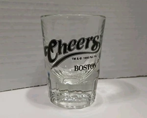 Cheers Schnapsglas robust Vintage 2 Oz Boston TV Sammlerstück Merch Barware - Bild 1 von 6