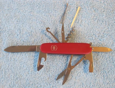 NAVAJA SUIZA de colección Oficial Suisse 10 HERRAMIENTAS Victorinox Acero inoxidable Hecho en Suiza Foto 1 de 4
