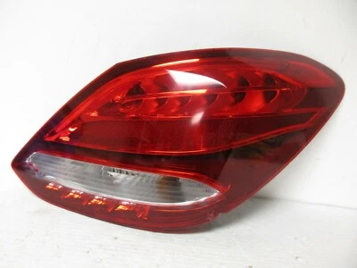 LUZ TRASERA DERECHA DERECHA DERECHA MERCEDES BENZ C300 C250 C350 C450 AGRIETADA 15-17 Foto 1 de 4