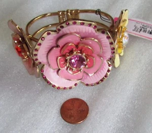 Betsey Johnson Bracelet Hinged Bangle BIG Pink Orange Yellow Flowers New Vintage - Picture 1 of 12