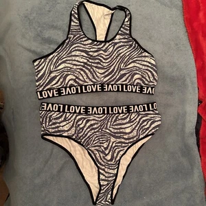 NWOT Zebra Love Bra And Panties 3X - Picture 1 of 5