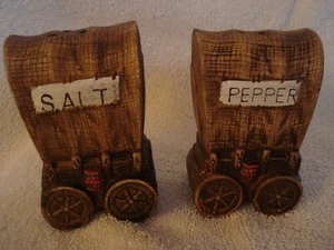 Vintage...Covered Wagon...Salt & Pepper Shakers - Picture 1 of 3