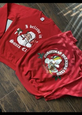 Lote de 2 sudaderas navideñas vintage Foto 1 de 4