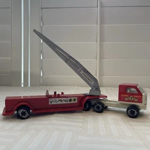 Tonka Fire Engine 7 Semi Articulated Ladder Truck 11" Pressed Steel Scale Model - Picture 1 of 10