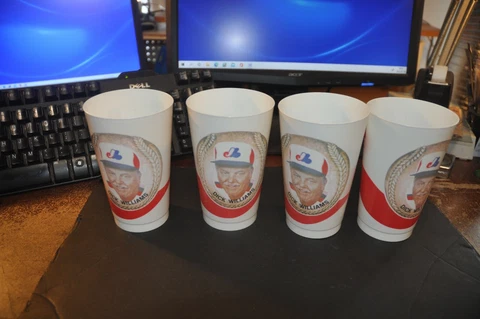 Dick Williams VINTAGE MONTREAL EXPOS baseball lot of 4 PLASTIC GLASSes mlb Cover