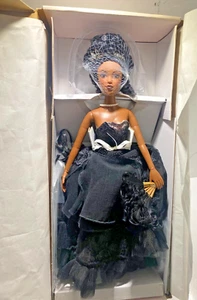 Madame Alexander Doll Fairchild Doll 16" Alexandria African American Queen NIB - Picture 1 of 13