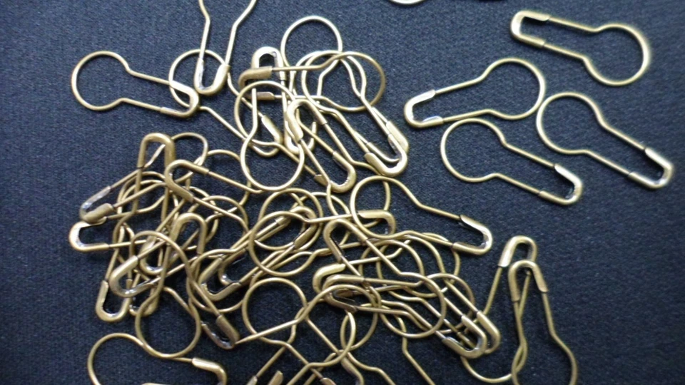 Alfileres de seguridad pera dorada antigua (bombilla / calabaza) metal 20 mm paquete de 500 Foto 1 de 1