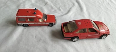 Modellauto 2 Rettungswagen - Bild 1 von 3
