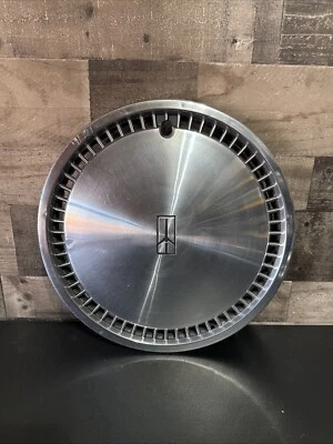 Oldsmobile 88/98 1980/Custom Cruiser # 4072 15" tapacubos cubierta de rueda usada 7B Foto 1 de 4