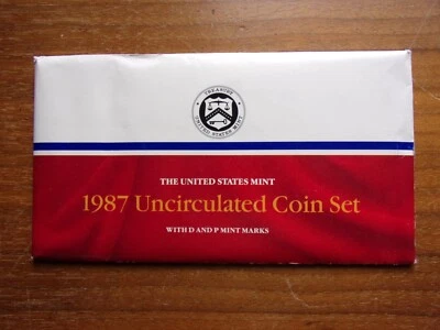 1987 US Mint 10 Coin Uncirculated Set Complete Philadelphia & Denver OGP & COA - Image 1 of 3