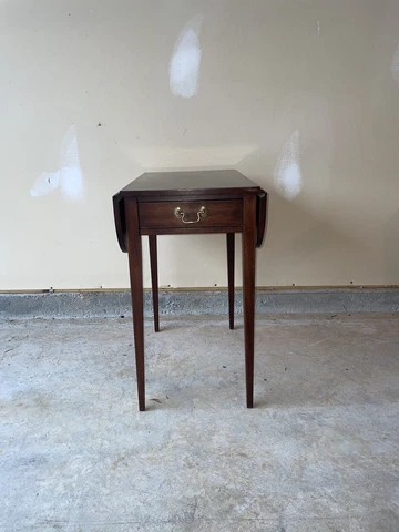 Henkel Harris Solid Mahogany Drop Leaf Pembroke Table Cover