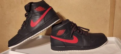 Jordan 1 Retro Medio Rojo Antracita Gimnasio Para Hombre Zapatos Talla 10 Gris Oscuro Rojo Foto 1 de 4