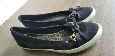 Naturalizer N5 Comfort Black Flats Gold Chain Bow Accent size 9 W - Image 1 of 4