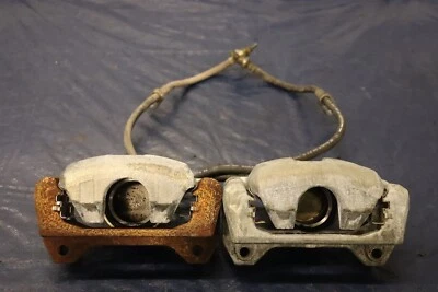 Juego de pinzas de freno delanteras HONDA S2000 AP1 F20C 2002 02 2,0 L OEM LH RH #3303 Foto 1 de 4