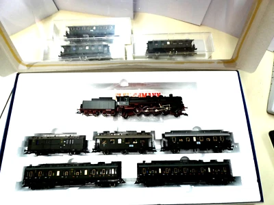 Fleischmann  Sonderserie  4897+5872+5871+5875  80 Jahre Deutsche Reichsbahn  OVP - Bild 1 von 4