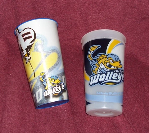 TOLEDO WALLEYE 2 plastic cups Hockey mascot Ohio minor league Cover