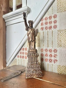 50er Jahre Vintage Freiheitsstatue Figur aus Metallguss - Bild 1 von 9