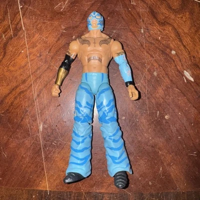 Rey Mysterio Toys R Us Exclusive Wrestlemania XXVI Elite Wrestling Figure - Image 1 of 4