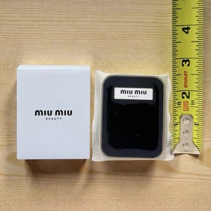 Miu Miu Beauty Taschenspiegel schwarz und hellblau goldfarbener Besatz - Bild 1 von 3