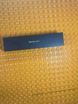 Apple Watch Nike+ 42mm Cellular Silver Aluminum’s - Image 1 of 4