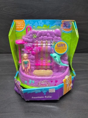 2005 Mattel Polly Pocket Fountain Falls with Dolphin - Image 1 of 3