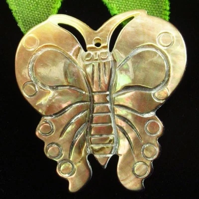 Carved Natural Grey Shell Butterfly Pendant Bead 35x33x3mm H85198 - Image 1 of 2