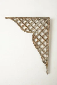 Single Cast Iron Shelving Bracket (R4R-2)Ornate Crosshatch Pattern 7.25" x 9.25" - Picture 1 of 7