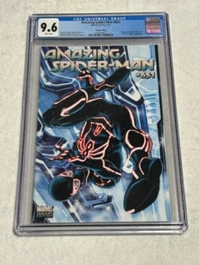 AMAZING SPIDER-MAN 651 MARK BROOKS TRON VARIANT CGC 9.6!!! NO NEWTON RINGS!!! - Picture 1 of 3