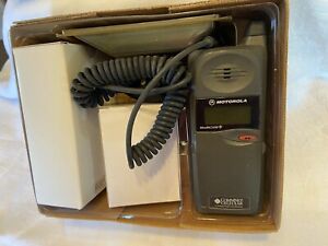 MicroTac 650E Motorola vintage Cell-Phone unused w/box