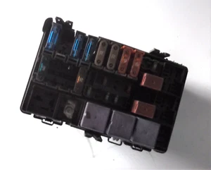 Renault Espace IV ́03 2.2 Diesel Caja de fusibles Caja de relé 82002724532 - Imagen 1 de 5