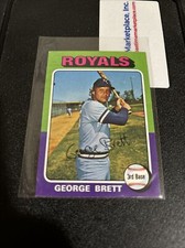 1975 TOPPS #228 George Brett ROOKIE CARD Kansas City Royals Good Centering!