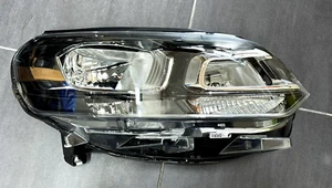 Conjunto completo de faros delanteros fuera de lado Peugeot Expert 2017-2023 nuevos sin usar - Imagen 1 de 8