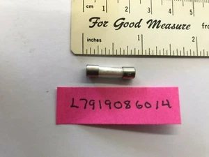 Linde 15 Amp fuse L7919086014 - Picture 1 of 2