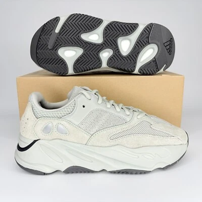 Adidas Yeezy Boost 700 Low Salt Sneakers Men's 7.5 EG7487 - NO LID - Image 1 of 4